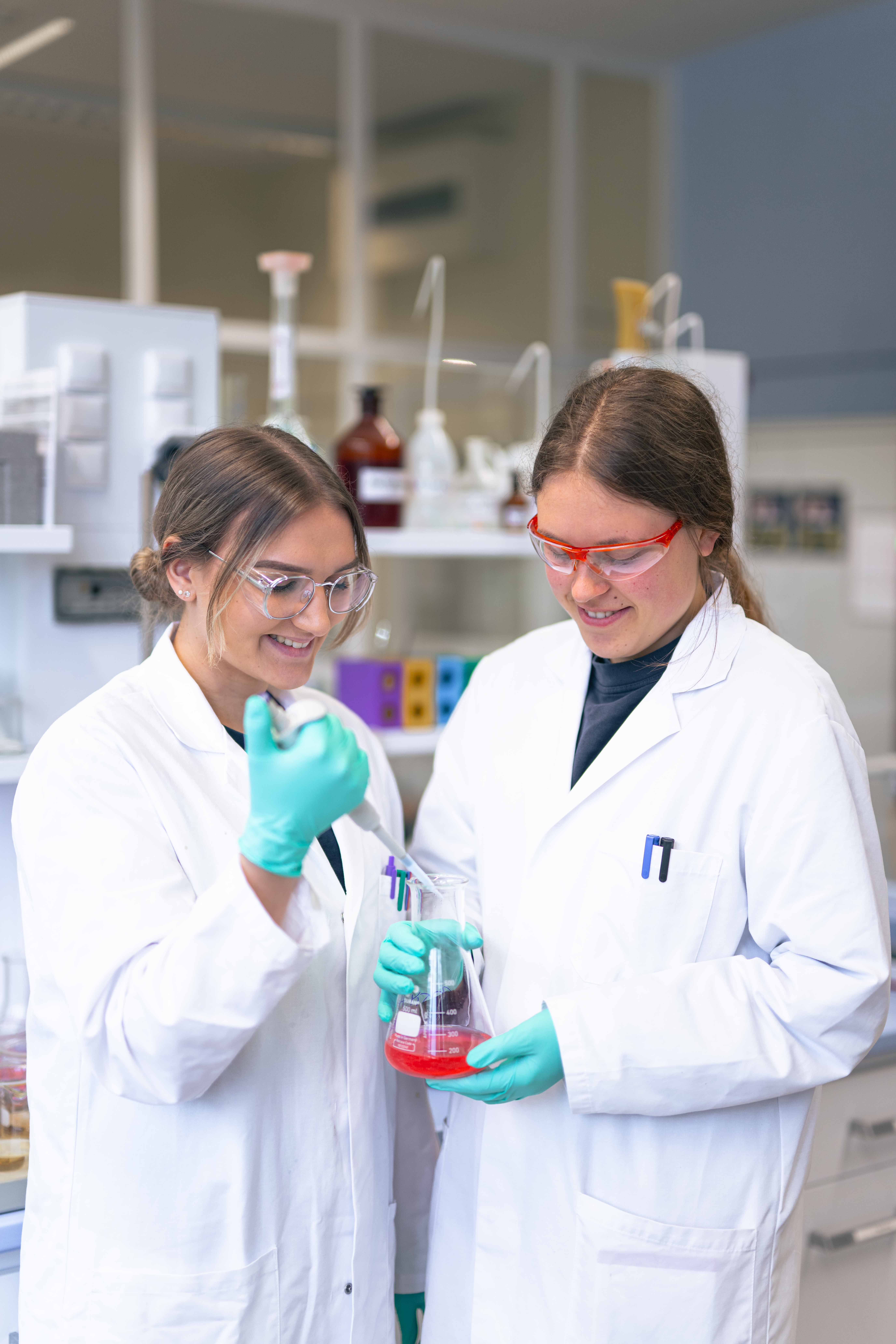 Chemical Laboratory Technician Course
